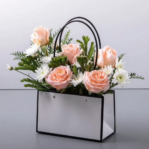 صورة كيس الورد المنسق